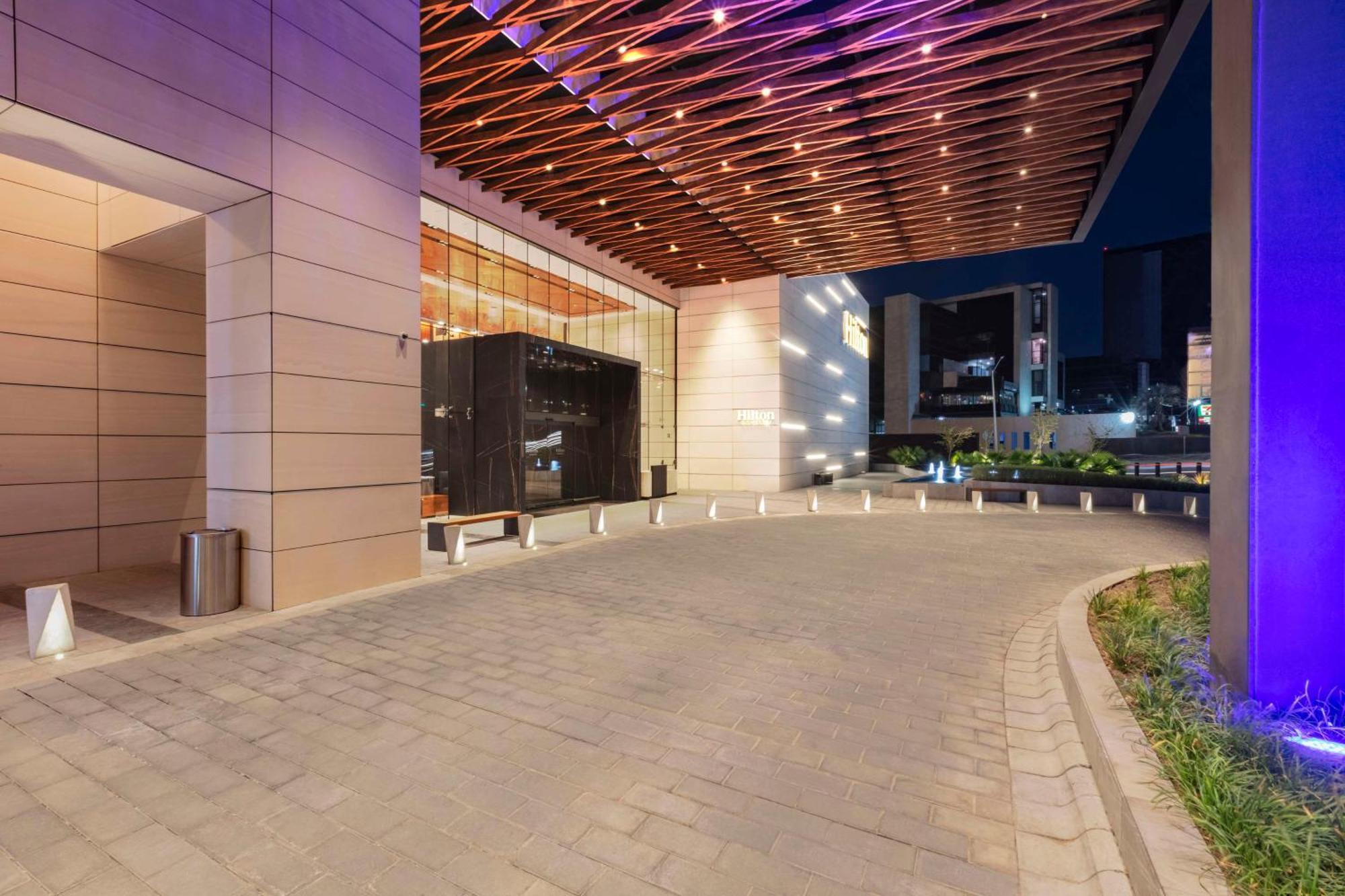 Hilton Monterrey Valle Exterior photo